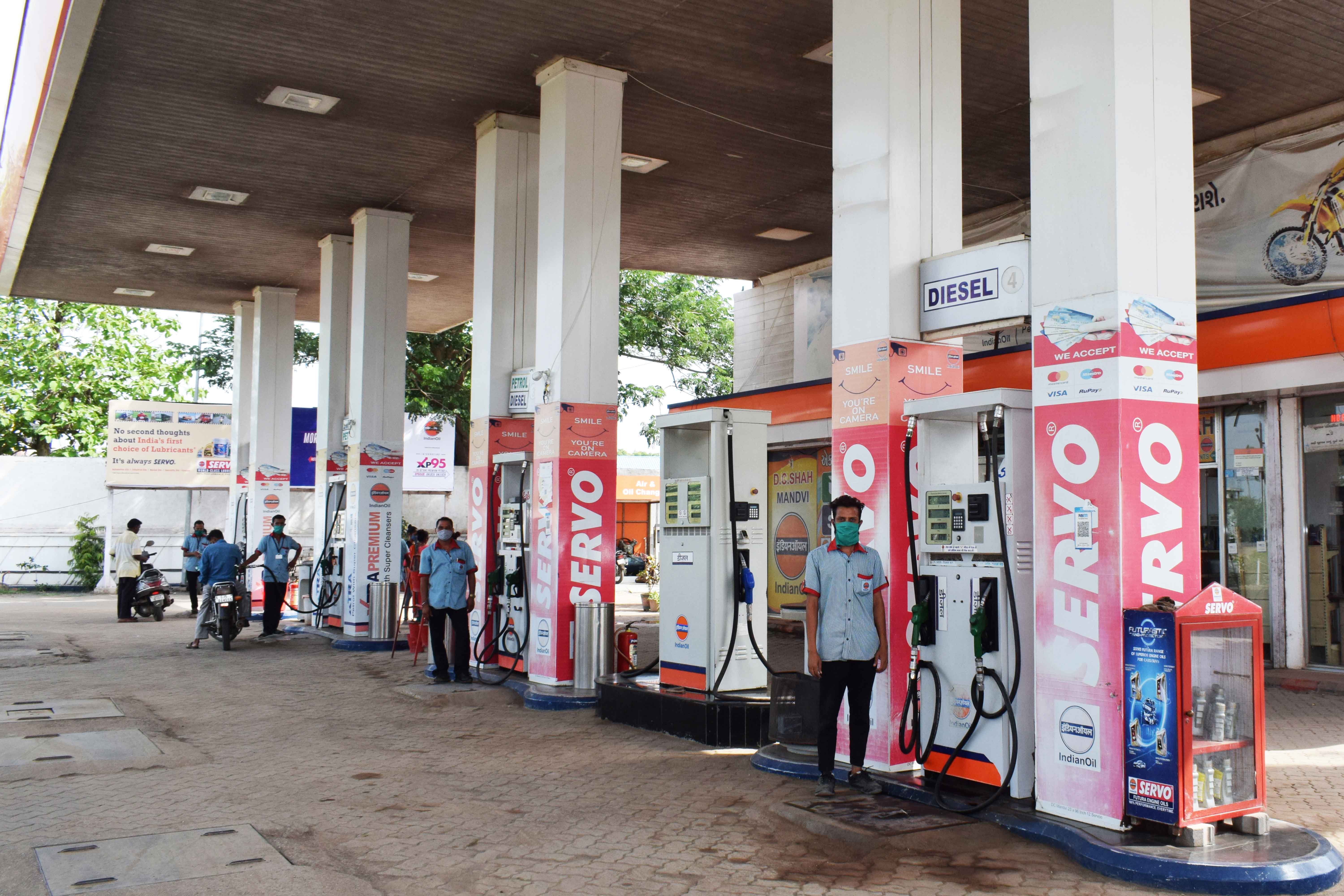 IndianOil - dophnii nka, Surat